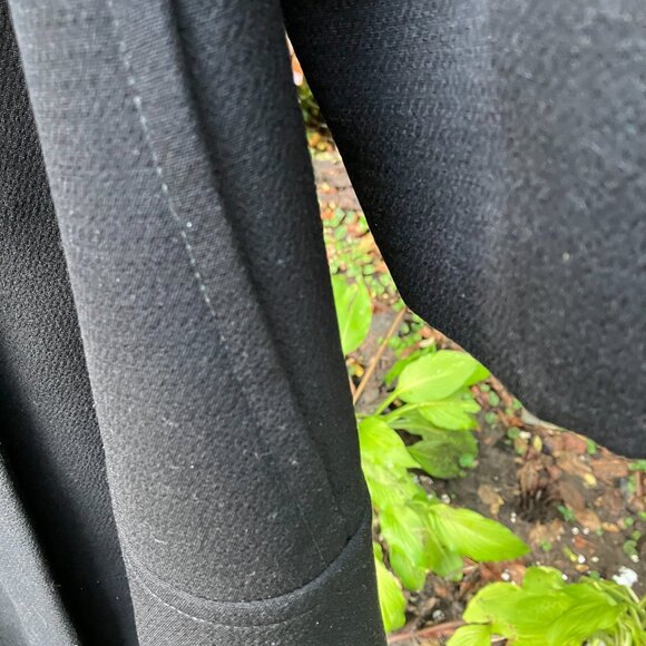 Vintage Black Wool Lined Coat with Dark Mink Collar Nice Seam Detail XL - Picture 5 of 8